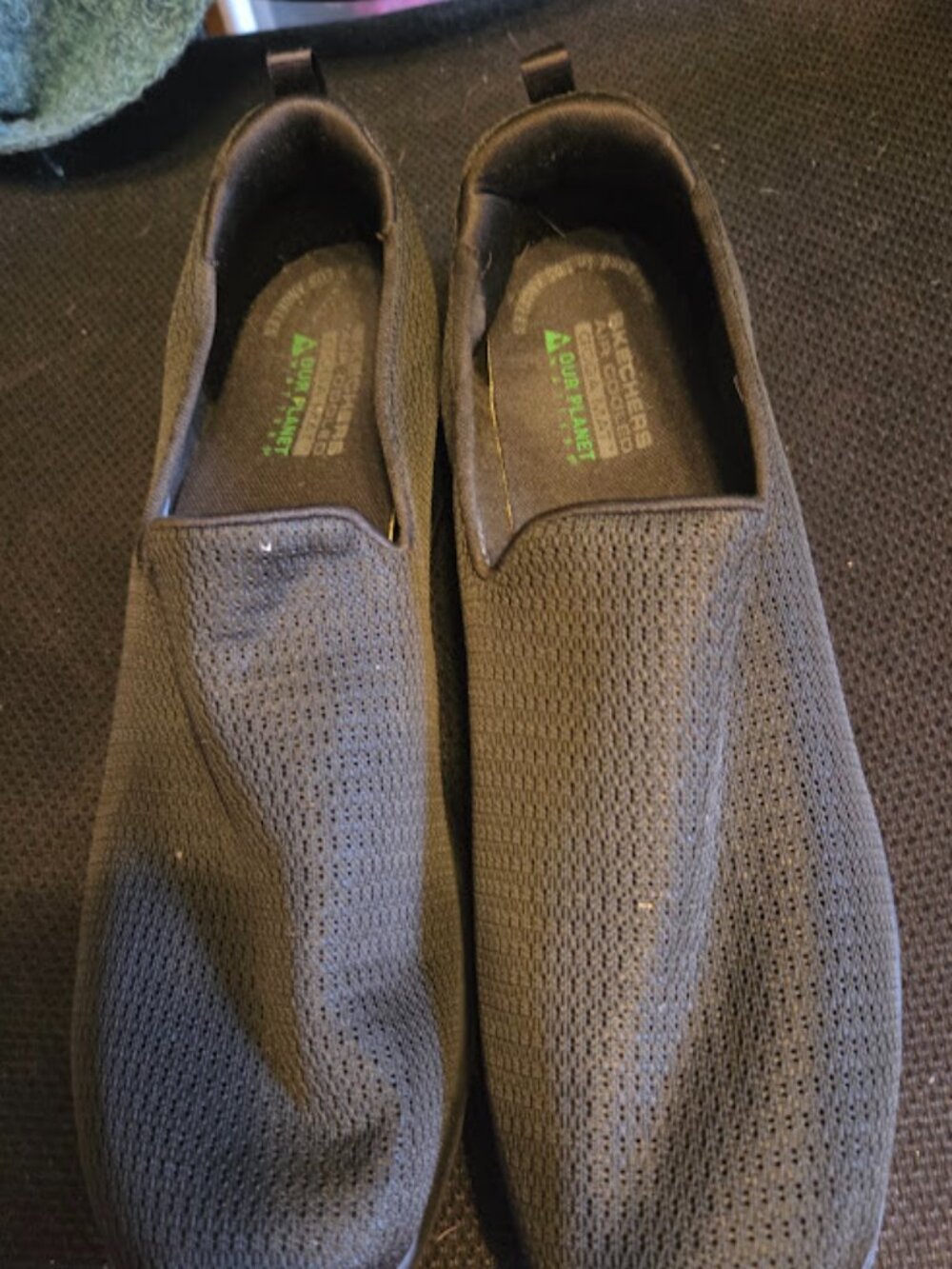 Skechers slip on shoes. size 10